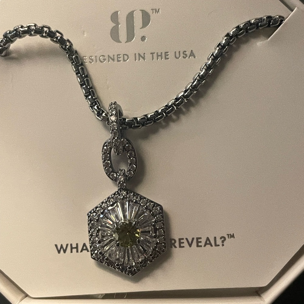 BP AUGUST 2025 NECKLACE💚
